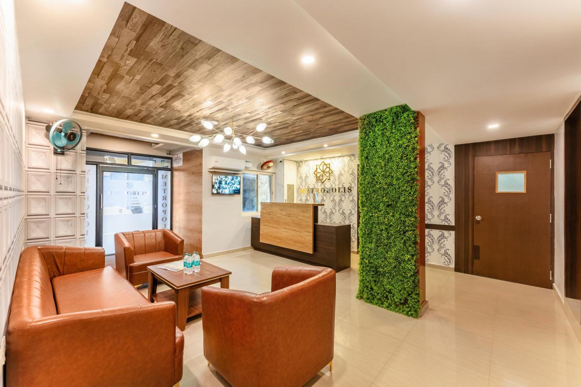 Metropolis Business Hotel Panadží Exteriér fotografie