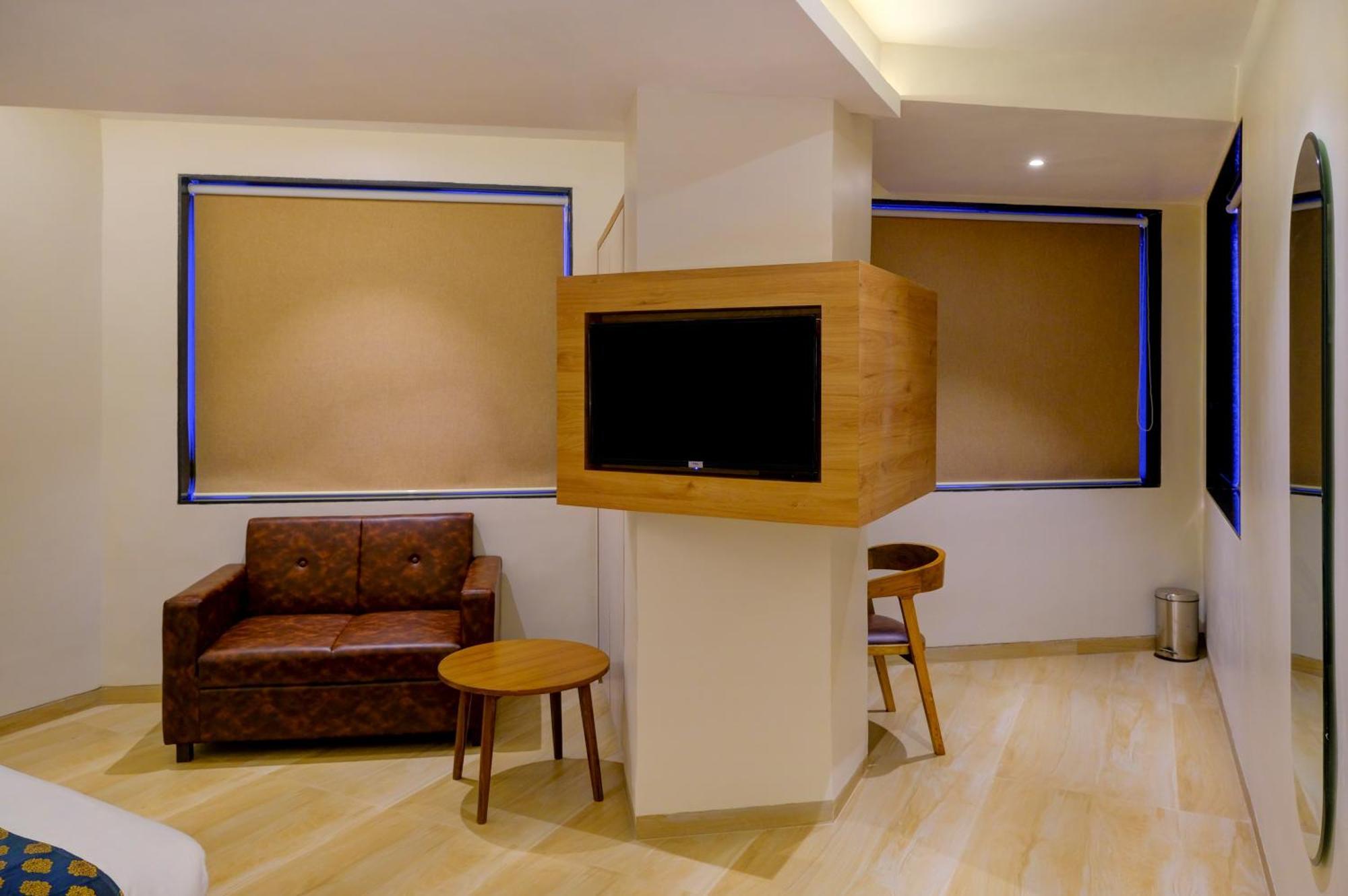 Metropolis Business Hotel Panadží Exteriér fotografie